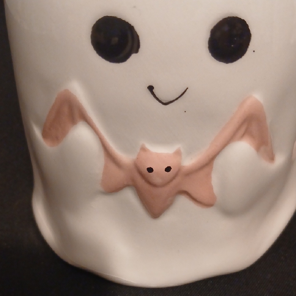Cute Ghost Mug with Pink Handle NWT - Picture 2 of 6